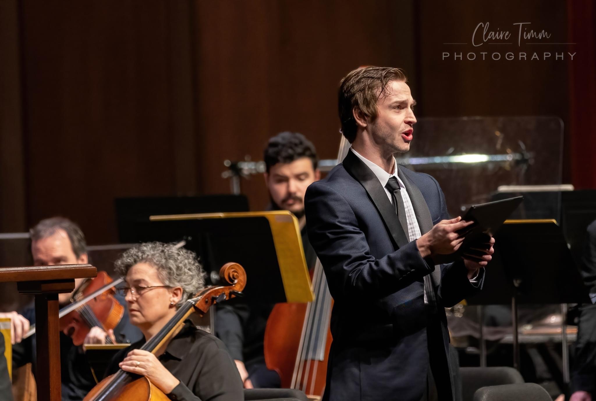 Cole singing the baritone solo in Carl Orff's Carmina Burana